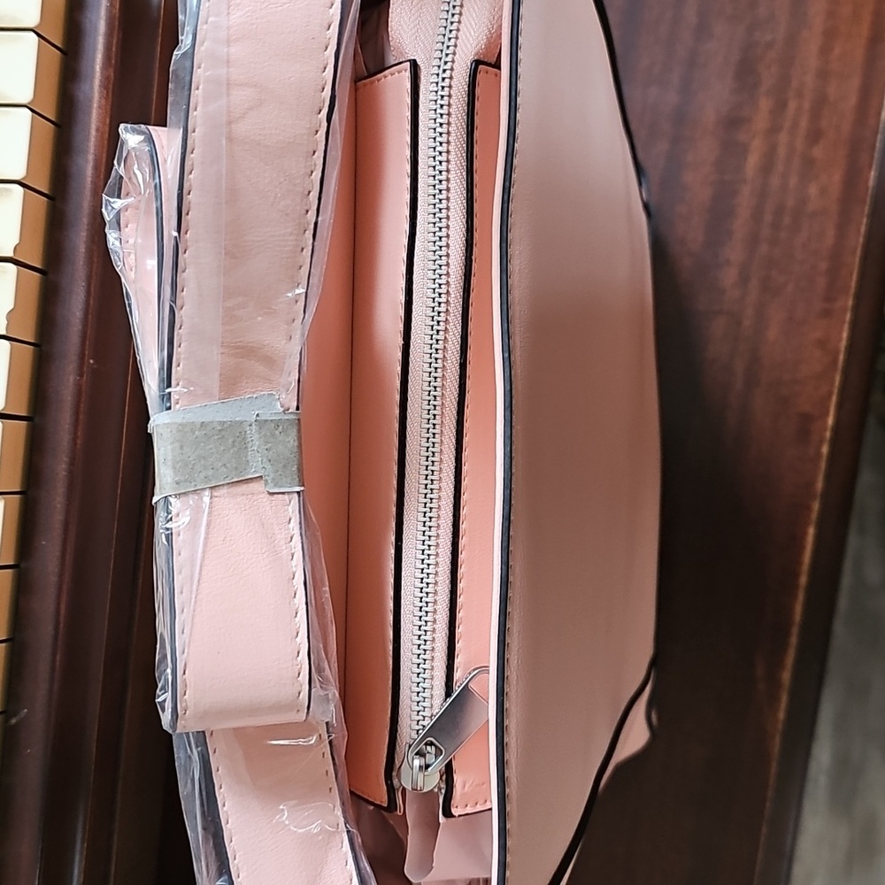 NWT French Connection Tote Olympia Bucket Shoulder Bag Mellow Peach Large Purse - Picture 3 of 10
